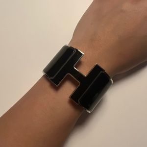 Authentic Large Hermes Cuff $550 orig $1000